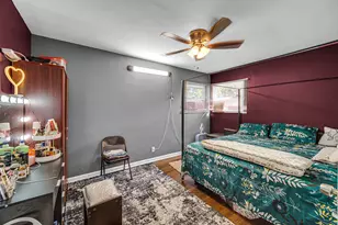 6557 N Troy St, Chicago, IL 60645 - Photo 10