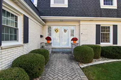1121 W Skylark Drive, Palatine, IL 60067 - Photo 2