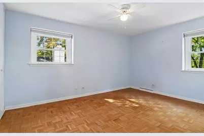 1121 W Skylark Drive, Palatine, IL 60067 - Photo 24