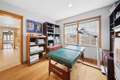 921 Clyde Avenue, Downers Grove, IL 60516 - Photo 14