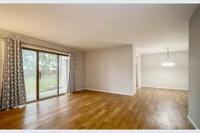 1112 Scanlon Drive #A1, Wheeling, IL 60090 - Photo 12