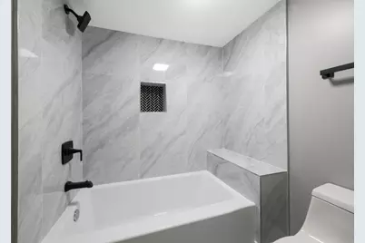 7625 S Clyde Avenue, Chicago, IL 60649 - Photo 20