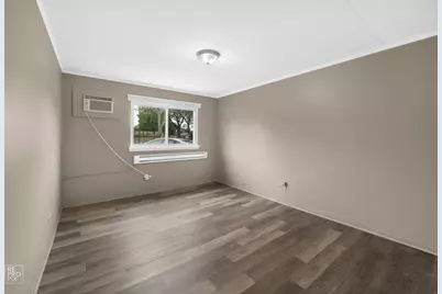 9533 Mansfield Avenue #1, Oak Lawn, IL 60453 - Photo 6