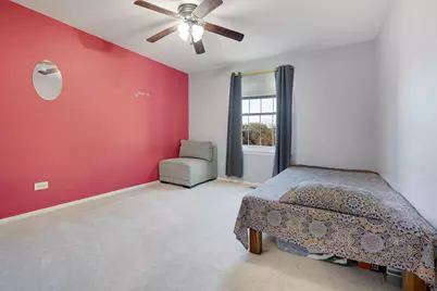 675 Waterford Drive, Hanover Park, IL 60133 - Photo 16