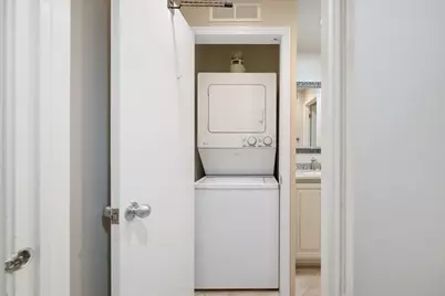200 Lake Boulevard #438, Buffalo Grove, IL 60089 - Photo 18
