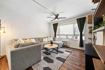 938 North Boulevard #204, Oak Park, IL 60301 - Photo 2