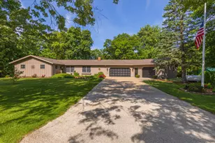 9684-165 E 1900 N Rd, Pontiac, IL 61764 - Photo 2