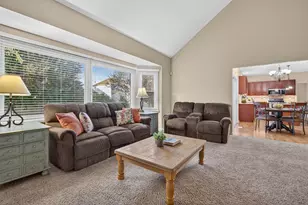 24419 Kennedy Cir, Plainfield, IL 60544 - Photo 20