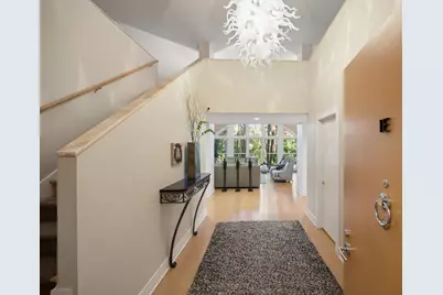 240 Whistler Road #1E, Highland Park, IL 60035 - Photo 2