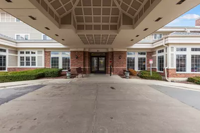 801 N McLean Boulevard #222, Elgin, IL 60123 - Photo 2