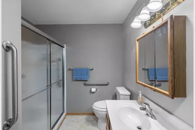 801 N McLean Boulevard #222, Elgin, IL 60123 - Photo 14