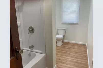 1104 Pulaski Street, Peru, IL 61354 - Photo 10