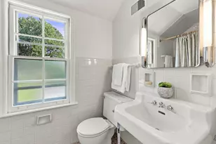 2111 Lincolnwood Dr, Evanston, IL 60201 - Photo 22
