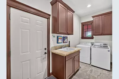 6871 Montague Road, Rockford, IL 61102 - Photo 28