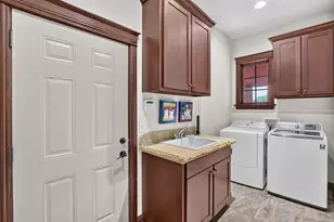 6871 Montague Rd, Rockford, IL 61102 - Photo 28