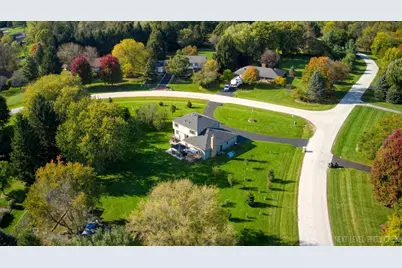 6N286 Creekside Drive, Saint Charles, IL 60175 - Photo 32