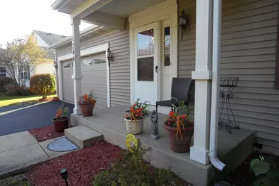 1749 Newport Lane, Montgomery, IL 60538 - Photo 6