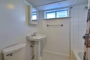 300 Wisconsin Dr, Des Plaines, IL 60016 - Photo 22