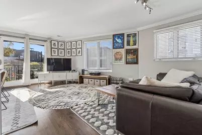 875 N Milwaukee Avenue #2S, Chicago, IL 60642 - Photo 2