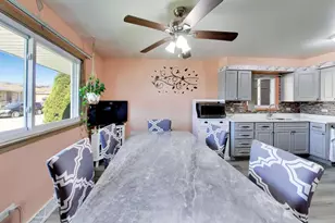 12901 S Carpenter St, Calumet Park, IL 60827 - Photo 4