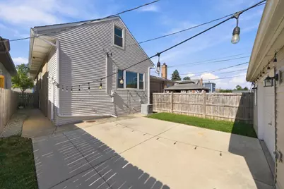 3855 N New England Avenue, Chicago, IL 60634 - Photo 44