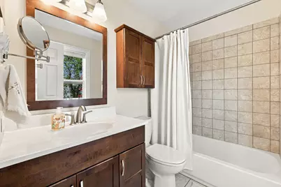 380 Dorchester Lane, Grayslake, IL 60030 - Photo 20