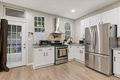 2613 S 6th Street, Rockford, IL 61109 - Photo 10