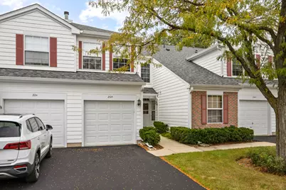 26 Tyler Court #B, Streamwood, IL 60107 - Photo 2