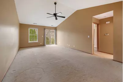 26 Tyler Court #B, Streamwood, IL 60107 - Photo 4