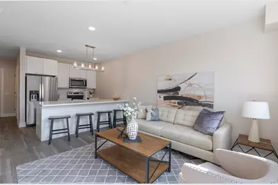 880 Lee Street #207, Des Plaines, IL 60016 - Photo 2