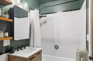 4702 N Campbell Ave, Chicago, IL 60625 - Photo 14