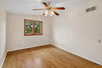 4421 W Lunt Avenue, Lincolnwood, IL 60712 - Photo 22