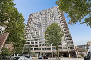 555 W Cornelia Ave, Chicago, IL 60657 - Photo 1