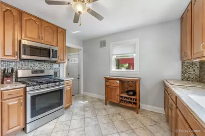 436 Le Grande Boulevard, Aurora, IL 60506 - Photo 6