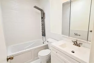 3700 Capri Ct, Glenview, IL 60025 - Photo 10