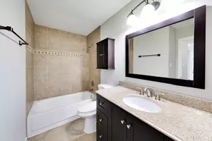 1364 E Wyndham Cir, Palatine, IL 60074 - Photo 12