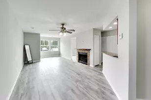 1364 E Wyndham Cir, Palatine, IL 60074 - Photo 2