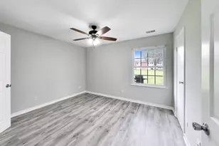 1364 E Wyndham Cir, Palatine, IL 60074 - Photo 10