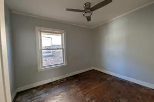 7824 S Wood St, Chicago, IL 60620 - Photo 10