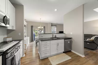 2755 McClennan Court, Naperville, IL 60563 - Photo 10