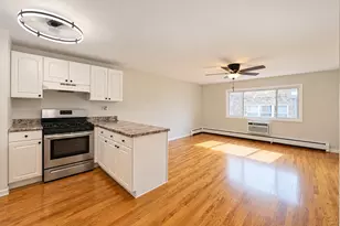 4306 N Keystone Ave, Chicago, IL 60641 - Photo 4