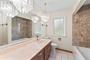 9414 S 69th Ave, Oak Lawn, IL 60453 - Photo 26