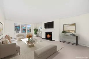 2912 N Commonwealth Ave, Chicago, IL 60657 - Photo 6