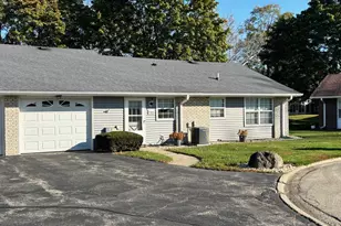 7306 Dunwood Ct, Fox Lake, IL 60020 - Photo 1
