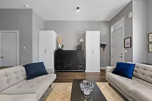 202 Harrison St, Oak Park, IL 60304 - Photo 6