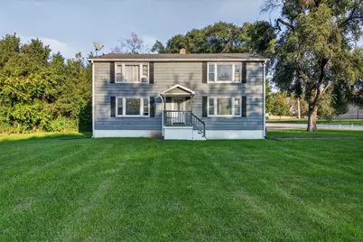 739 Austin Avenue, Aurora, IL 60505 - Photo 1