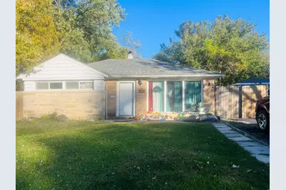 327 Nokomis Street, Park Forest, IL 60466 - Photo 1