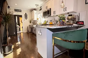 8607 S Maryland Ave, Chicago, IL 60619 - Photo 12