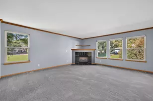 603 Walnut Ave, Maple Park, IL 60151 - Photo 10