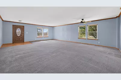 603 Walnut Avenue, Maple Park, IL 60151 - Photo 6